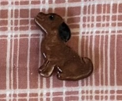 Small Brown Dog Pin